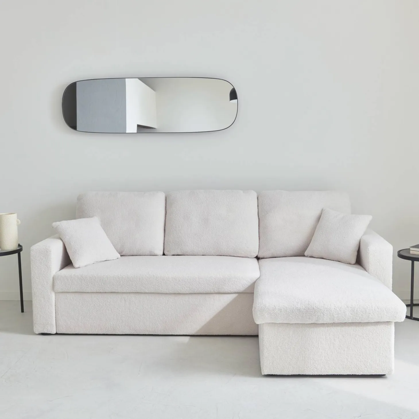 3-Sitzer Schlafsofa mit beidseitig montierbarer Recamiere und Bouclé-Bezug