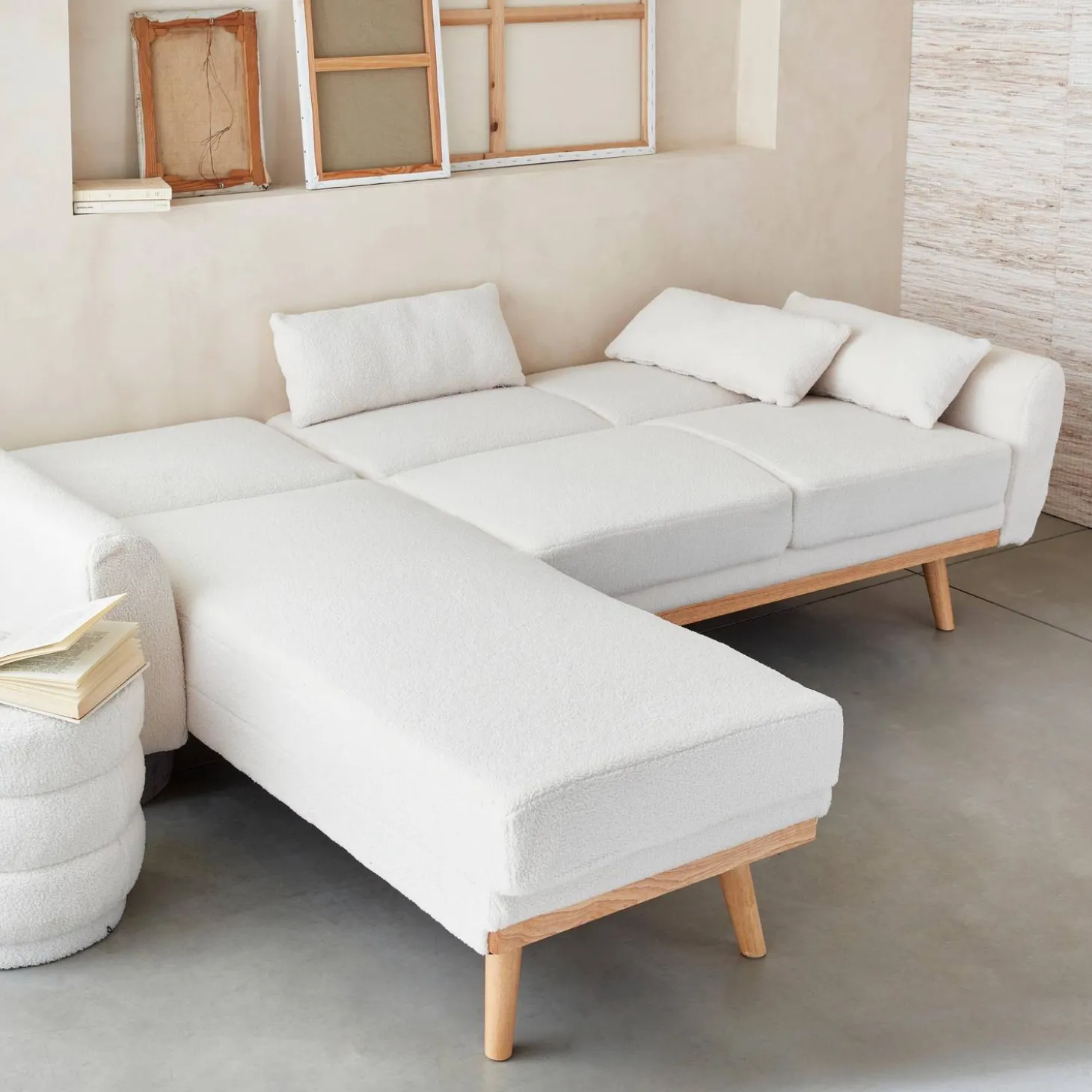 3-Sitzer Schlafsofa mit Bouclé-Bezug und beidseitig montierbarer Recamiere