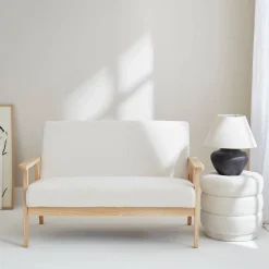 2 Sitzer Sitzbank mit Bouclé-Bezug und Holzfüßen Kunstlammfell