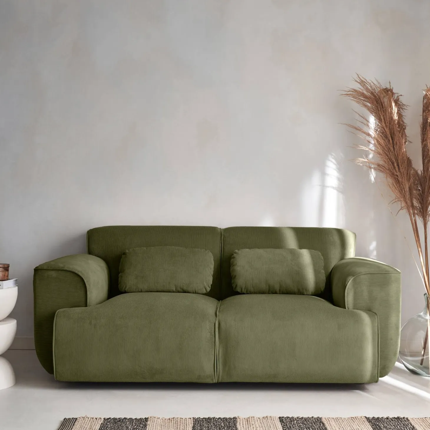 2-Sitzer-Sofa mit Cordbezug
