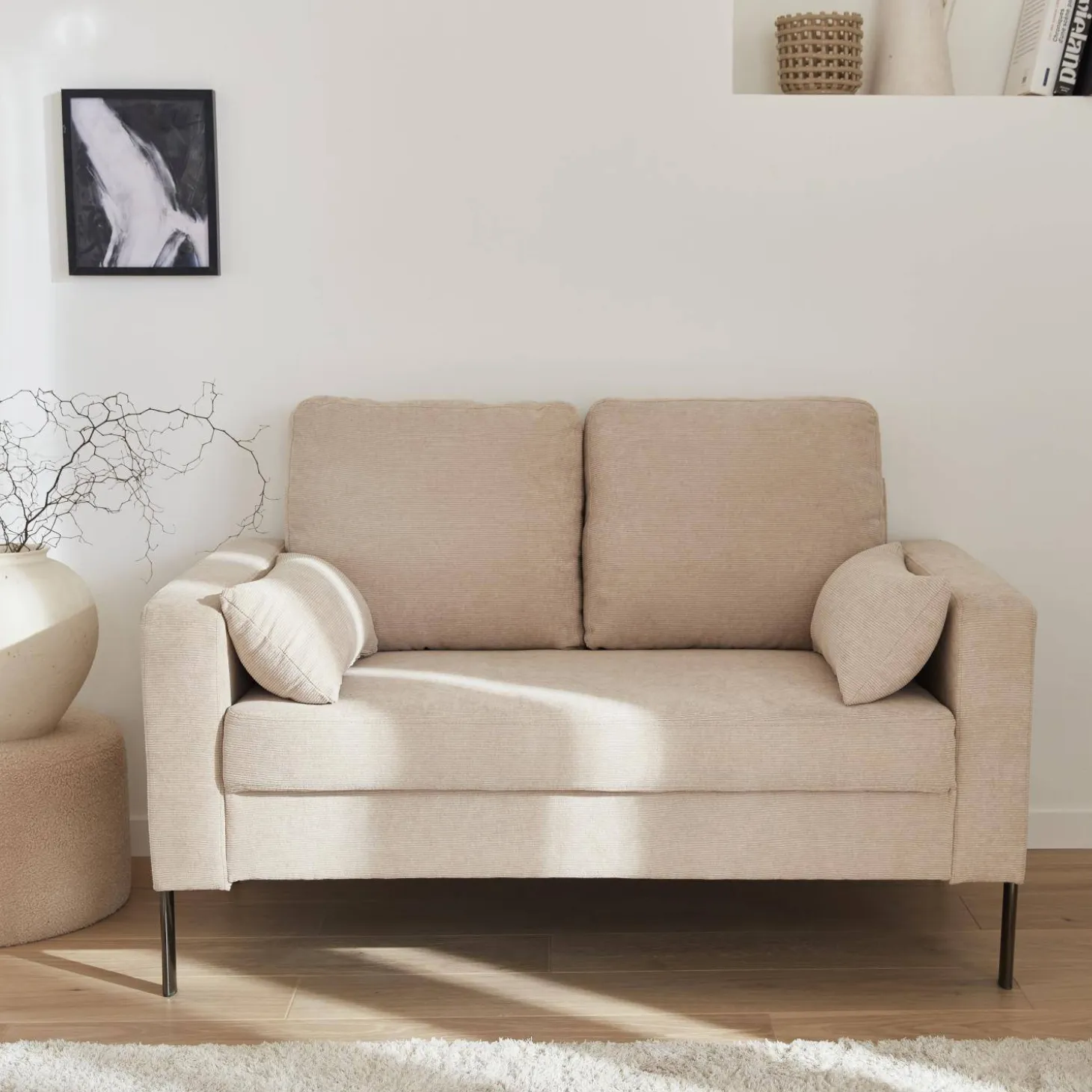 2-Sitzer-Sofa, mit Cordbezug und Metallfüßen