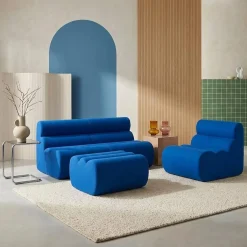 2-Sitzer Sofa mit Sessel und Hocker