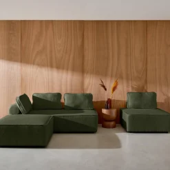 2-Sitzer Sofa und 2 Sessel mit Bouclé-Bezug für ein modulares Sofa