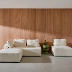 2-Sitzer Sofa und 2 Sessel mit Bouclé-Bezug für ein modulares Sofa