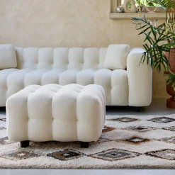 Sitzhocker Fußhocker mit strukturiertem Bouclébezug für 3-Sitzer Sofa Leon