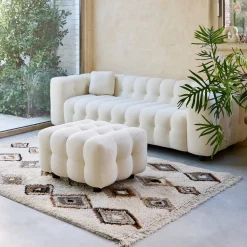 Sitzhocker Fußhocker mit strukturiertem Bouclébezug für 3-Sitzer Sofa Leon