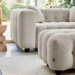 Sitzhocker Fußhocker mit strukturiertem Bouclébezug für 2-Sitzer Sofa Leon