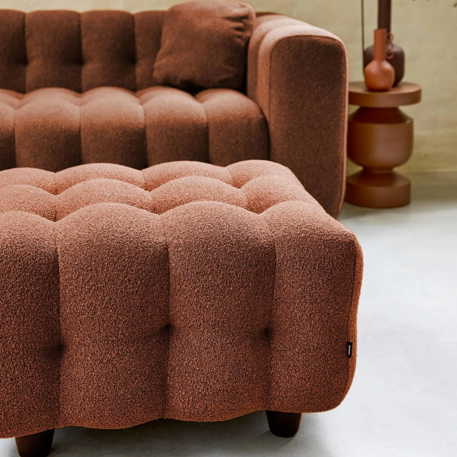 Sitzhocker Fußhocker mit strukturiertem Bouclébezug für 3-Sitzer Sofa Leon