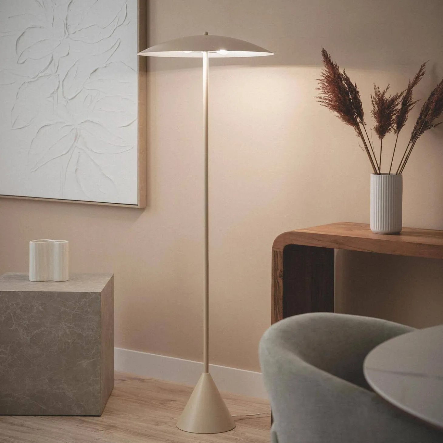 Stehlampe aus Metall für Indoor Ø50cm