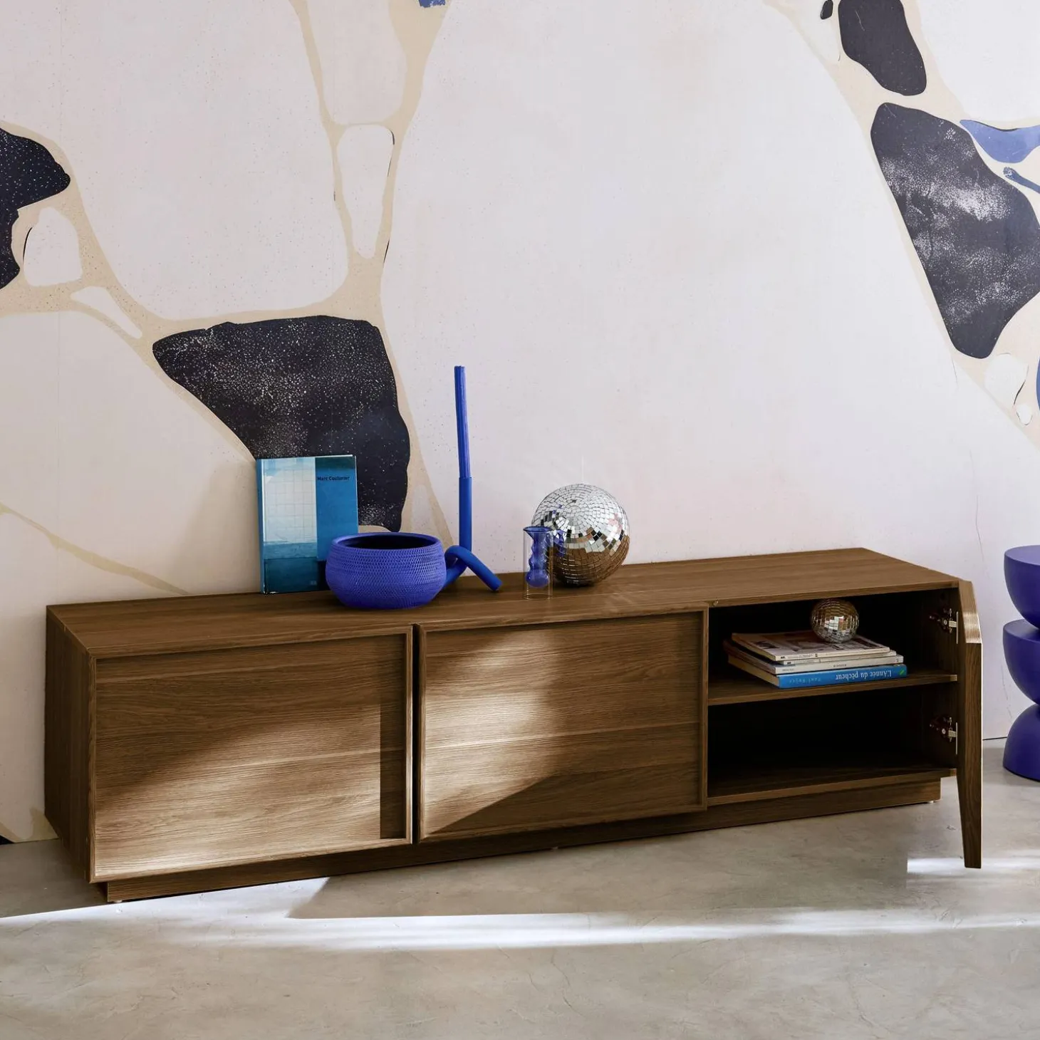 TV-Möbel mit Holzoptik 3 Türen 180 cm