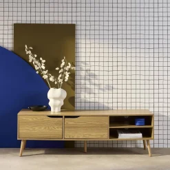 TV-Möbel mit Nussbaumdekor, 2 Türen, 160 cm